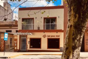 Hotel Saint James