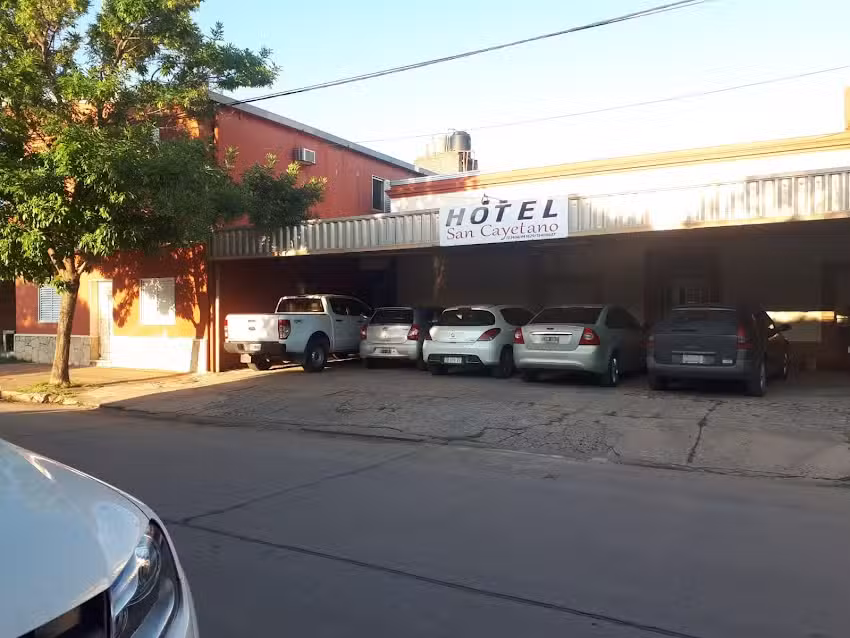 Hotel San Cayetano