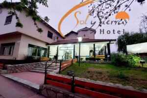 Hotel Sol y Sierras