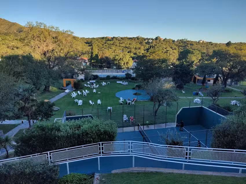 Hotel UTHGRA Los Cocos