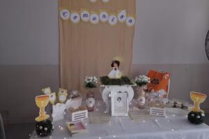 Hotel y Restaurante”Carlitos”(Comedor Y Hospedaje) 60 Años De Trayectoria