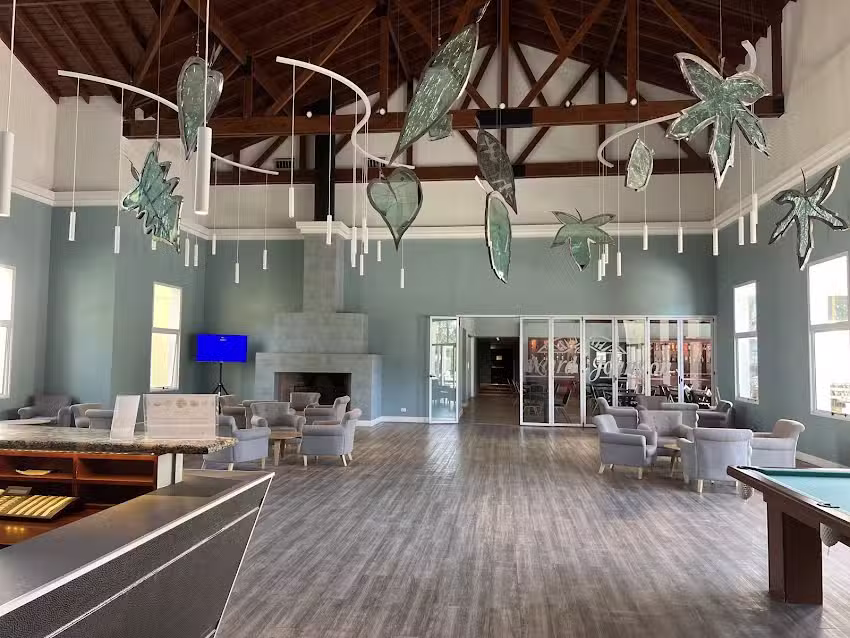 Howard Johnson by Wyndham Resort Pilar