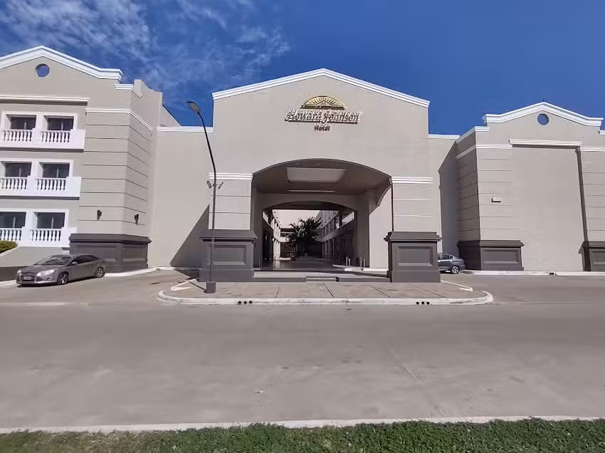 “Howard Johnson” Hotel & Casino Formosa