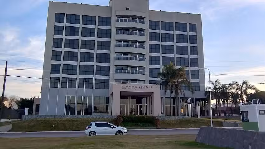 Howard Johnson Hotel Ramallo