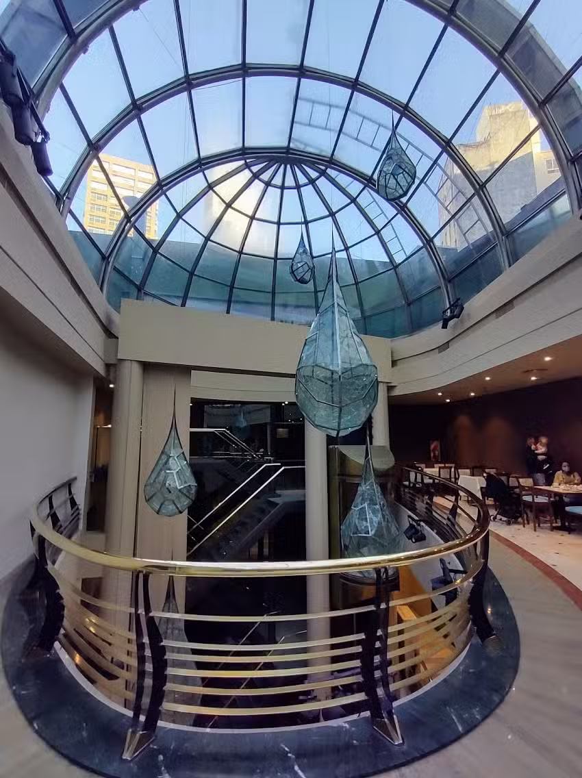 Howard Johnson Plaza by Wyndham Buenos Aires Florida Street