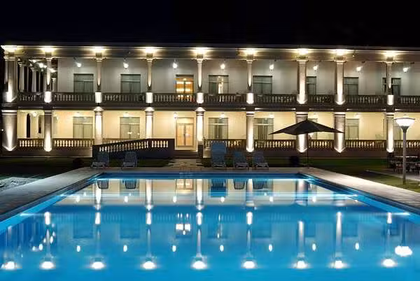 Howard Johnson Sierras Hotel and Casino