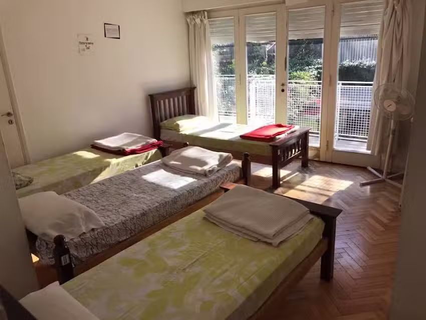 Iaacob House – הוסטל הבית של יעקב