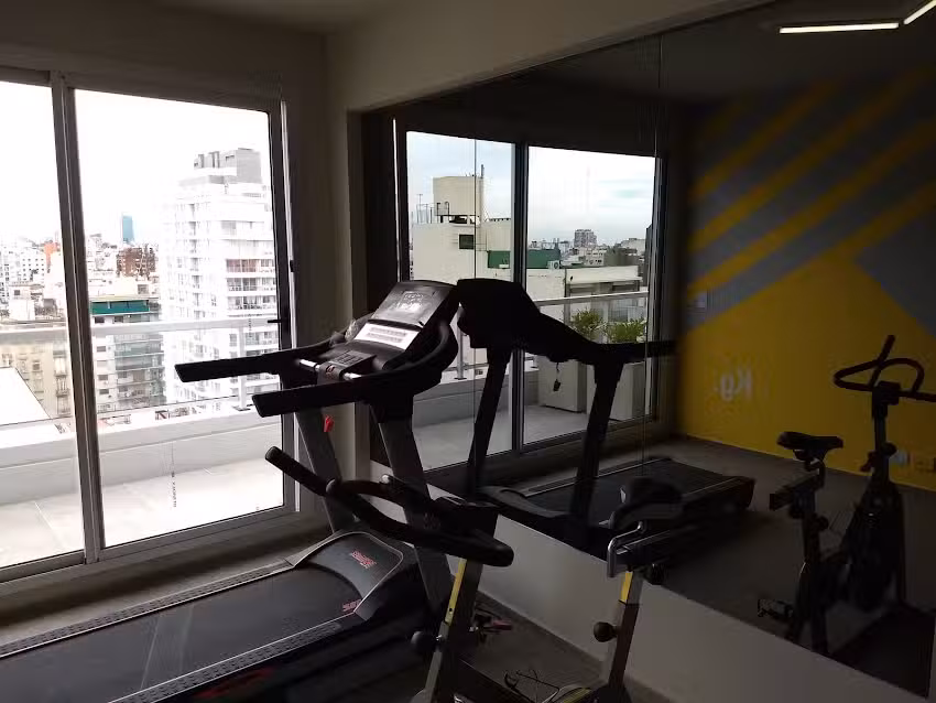 Independencia 1302 by HB