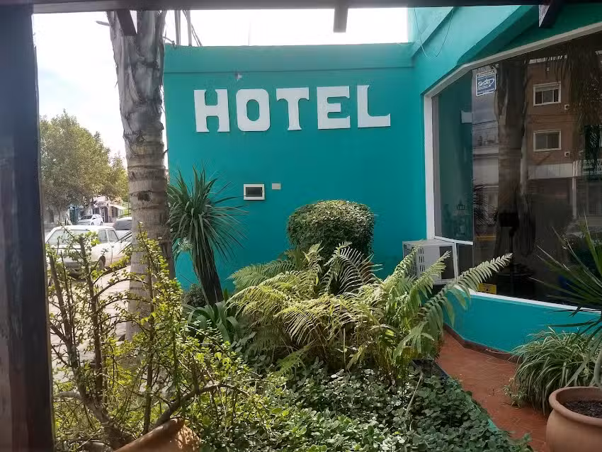 L’Petit Hotel