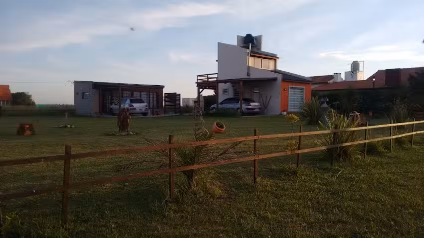 LA BONITA CABAÑAS DE MAR