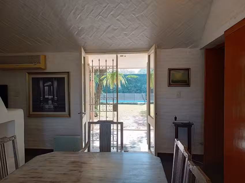 La Casita de Yerba Buena