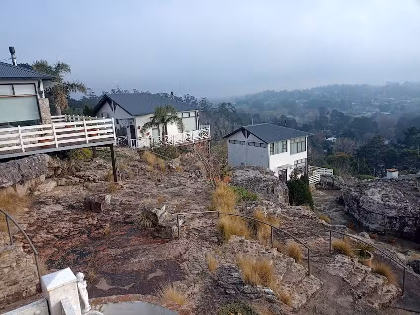 Las Piedras VIP Lodging