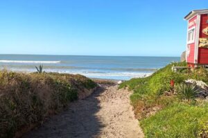 LO DE VICTORIA SUITES & BEACH