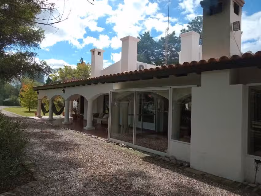 Los Chañares Estancia & Hotel