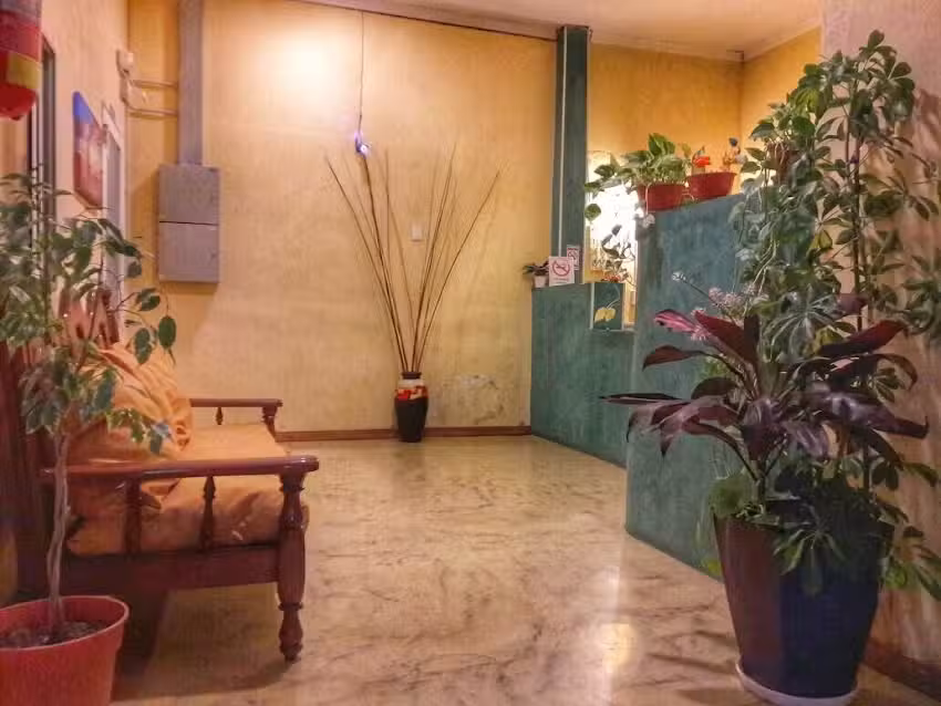 Los Guindos Hotel