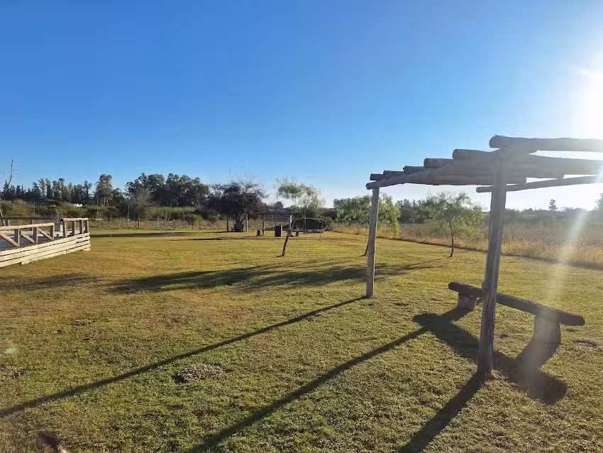 “Los Lapachos” casa de campo