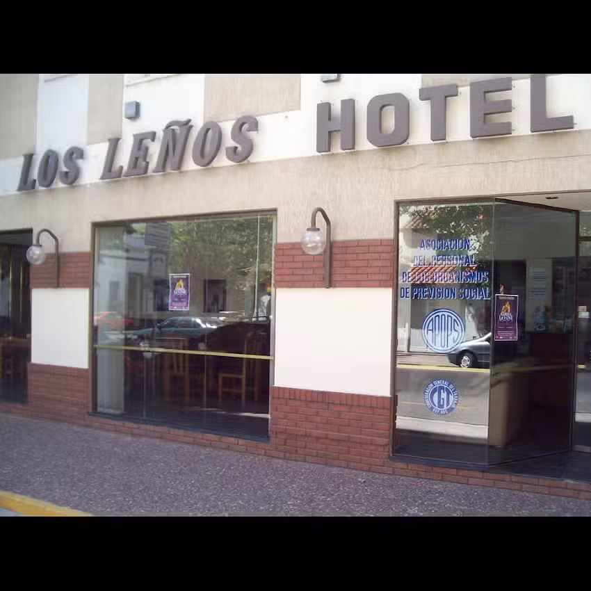 LOS LEÑOS Hotel