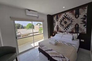 Los Robles Apart Hotel