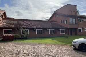 Marcopolo Suites Nautico