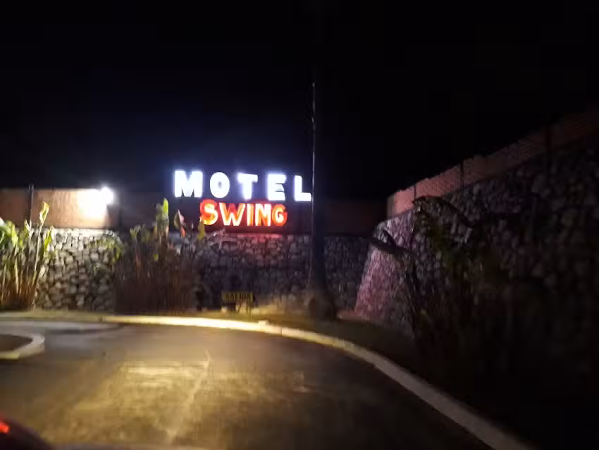 Motel Swing