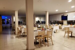 Motel y Restaurante ACA Cipolletti