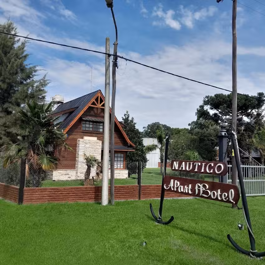 Náutico Apart Hotel