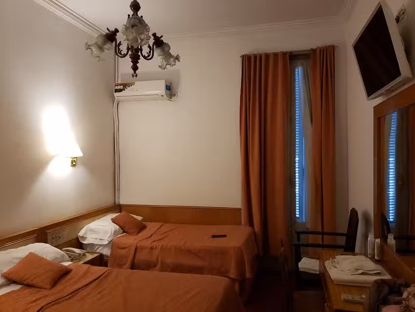 Novel Hotel