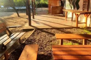 Pájaro Lluvia Cabaña Camping