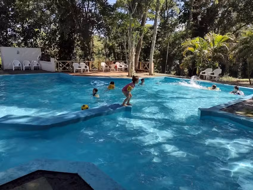 Paranay Complejo Turístico – Cabañas y Camping