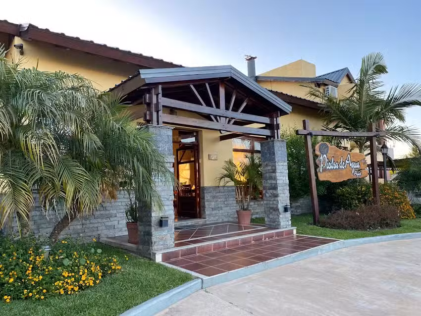 Piedra de Agua Apart Hotel