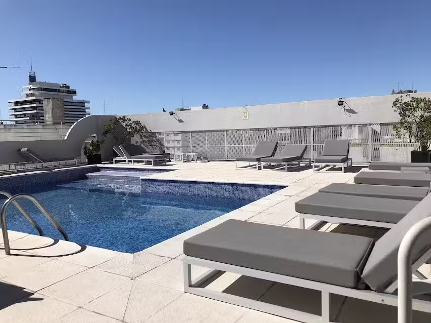 Plaza Real Suites Hotel