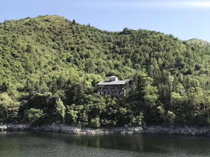 Portal del Lago, Complejo