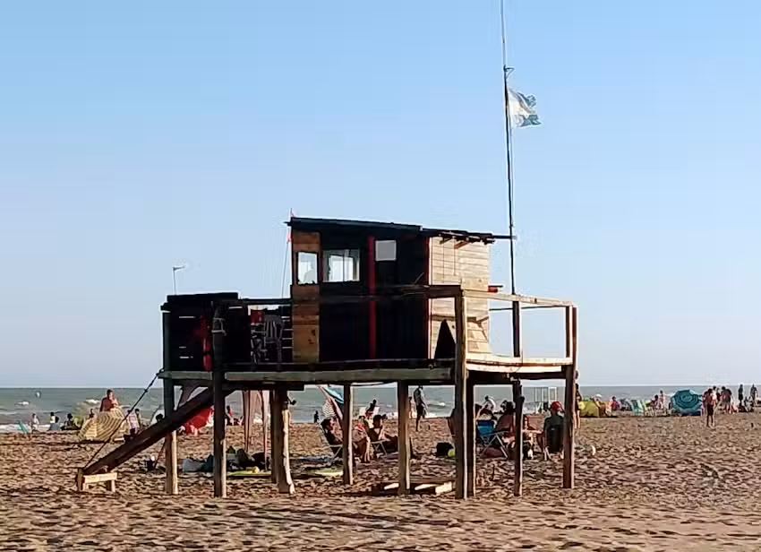 Punta Piedras, Cabañas de mar.