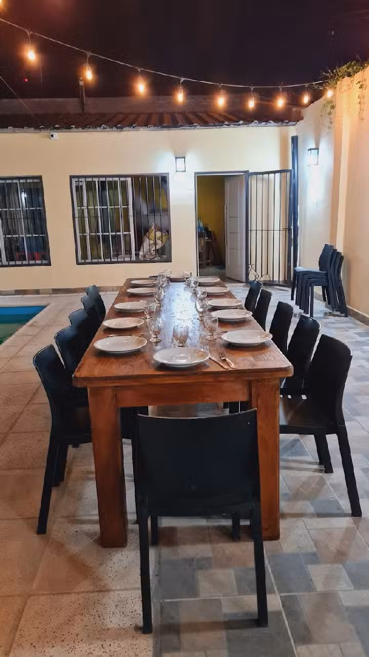 Quincho y Pileta con habitacion privada