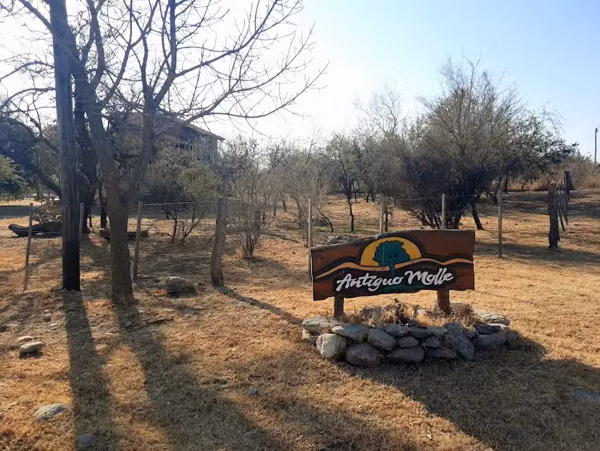 Refugio Antiguo Molle