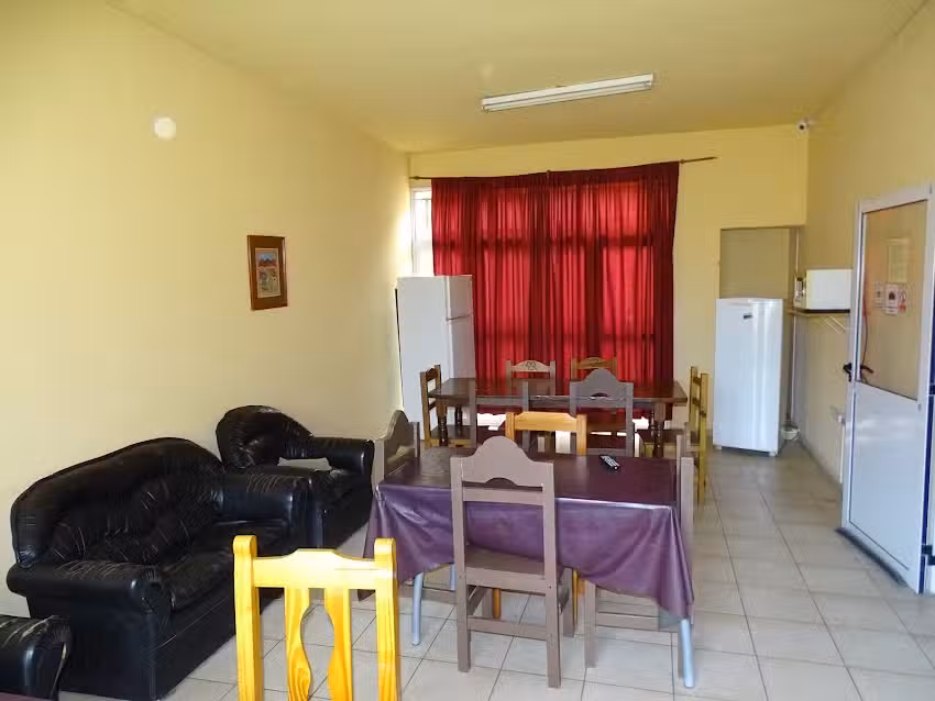 Residencia Solidaria Club de Leones (Hotel)