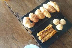 Rumbo Perdido – Bar, Hostel y Guardería para kayaks