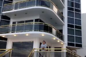 S O E S G Y P E Hotel Pte Peron