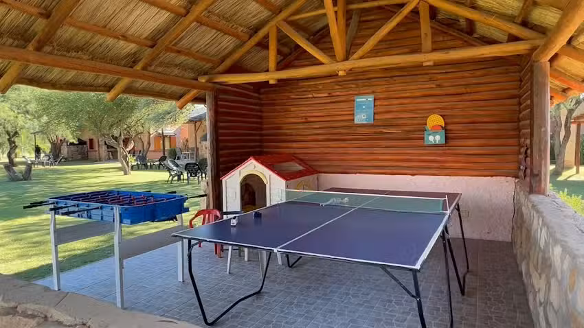 Sol Serrano, Cabañas