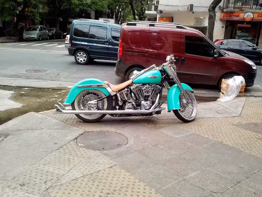 The Migueletes Plaza