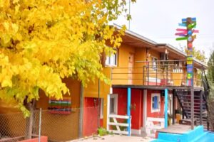 Tierra Nativa, hospedaje