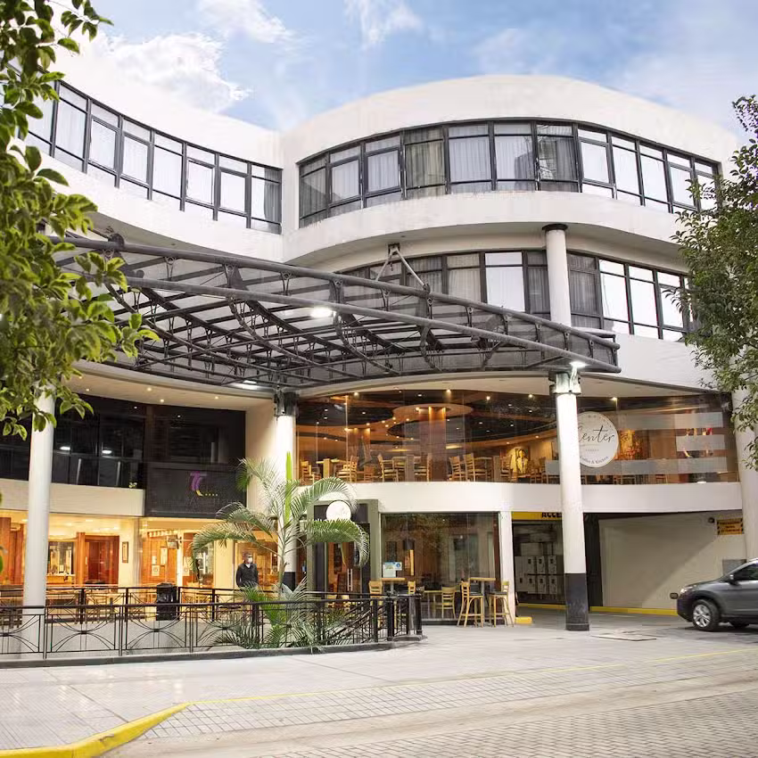Tucumán Center Suites & Business Hotel