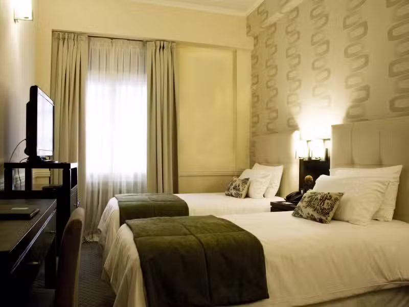 ULISES RECOLETA SUITES