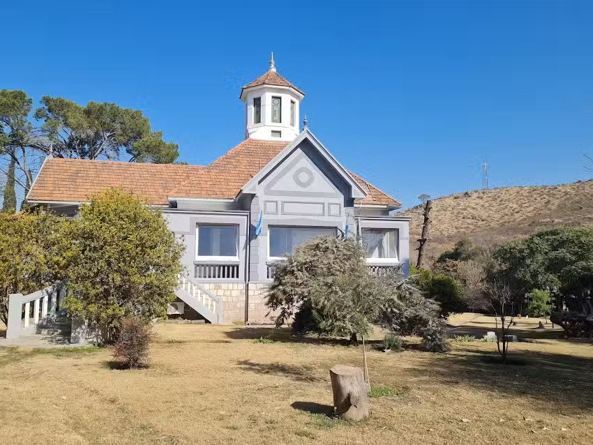 Un Lugar en La Calera