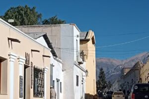 Viracocha Art Hostel