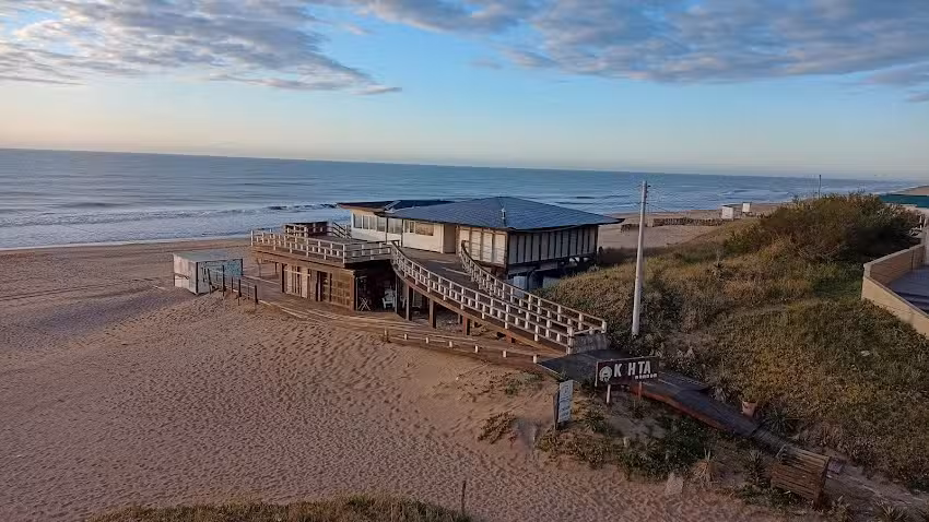 Vista Hotel de Playa