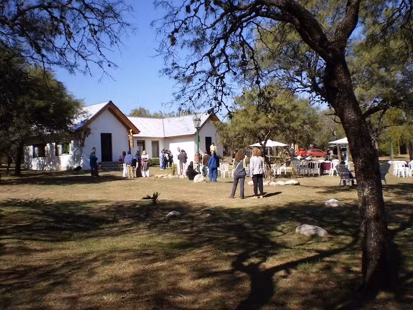 White Field Houses And Spa